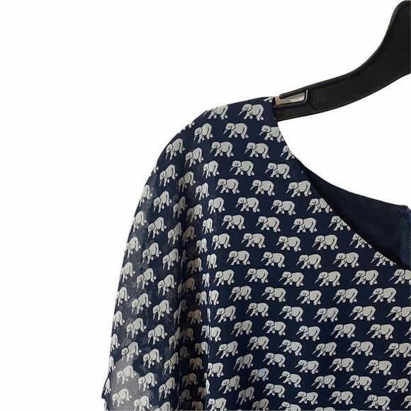 CAbi Parade Blouse, Style# 5345 Size Small - Picture 5 of 6